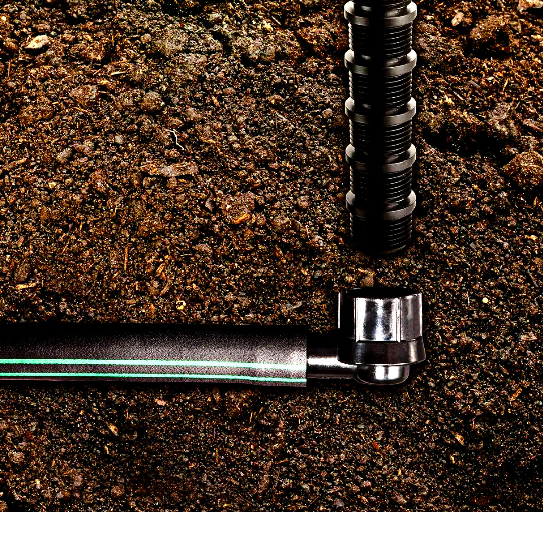 1/2" Elbow Barb FIPT 90-degree Swing Riser, Black